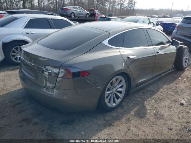 Photo 3 VIN: 5YJSA1E26GF139292 - TESLA MODEL S 