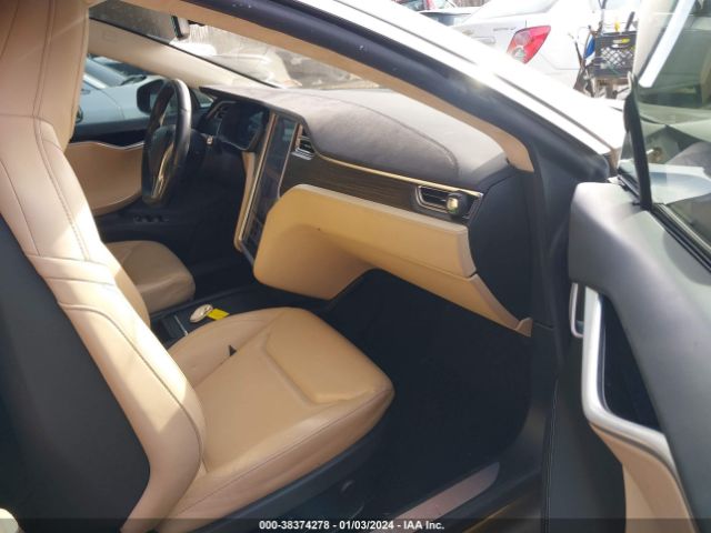 Photo 4 VIN: 5YJSA1E26GF139292 - TESLA MODEL S 