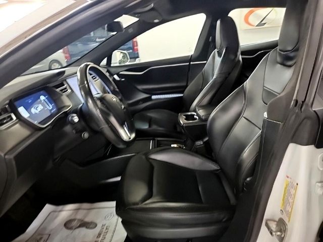 Photo 9 VIN: 5YJSA1E26GF173202 - TESLA MODEL S 