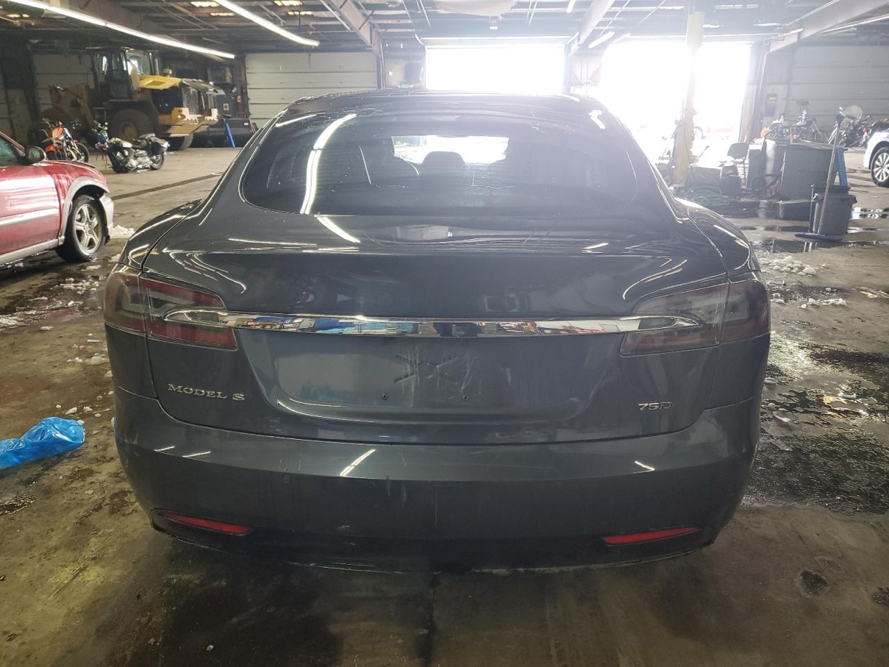 Photo 5 VIN: 5YJSA1E26HF192348 - TESLA MODEL S 