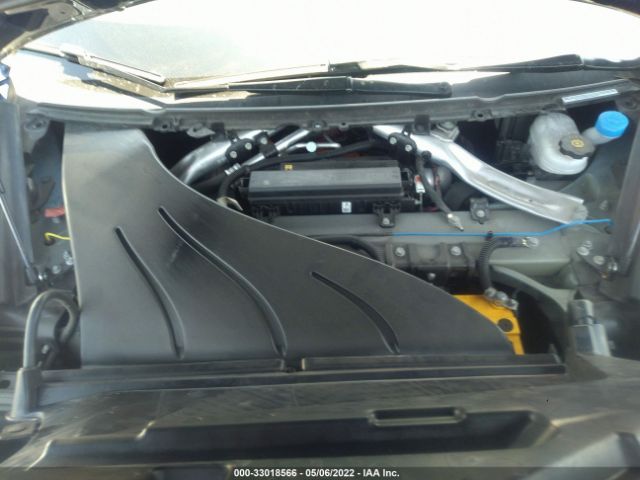 Photo 9 VIN: 5YJSA1E26JF246737 - TESLA MODEL S 