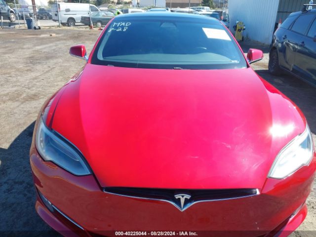 Photo 9 VIN: 5YJSA1E26JF257222 - TESLA MODEL S 