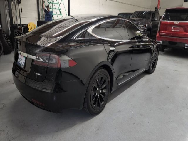 Photo 3 VIN: 5YJSA1E26JF273792 - TESLA MODEL S 