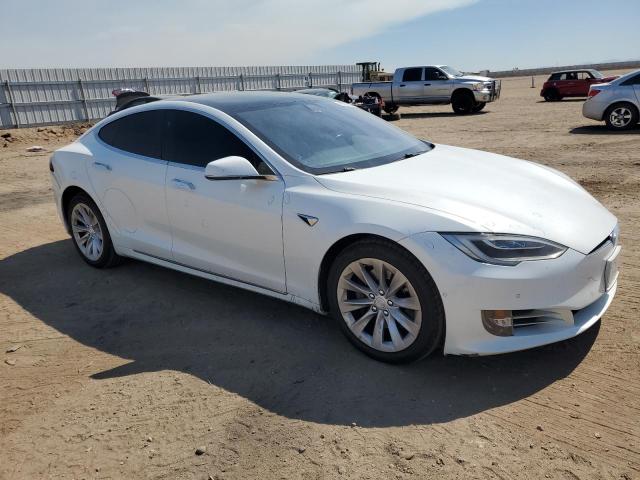 Photo 3 VIN: 5YJSA1E26JF281018 - TESLA MODEL S 