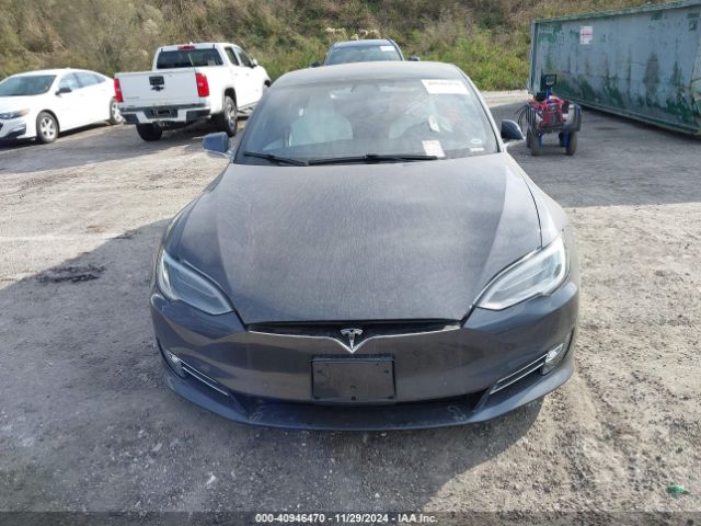 Photo 5 VIN: 5YJSA1E26JF283979 - TESLA MODEL S 