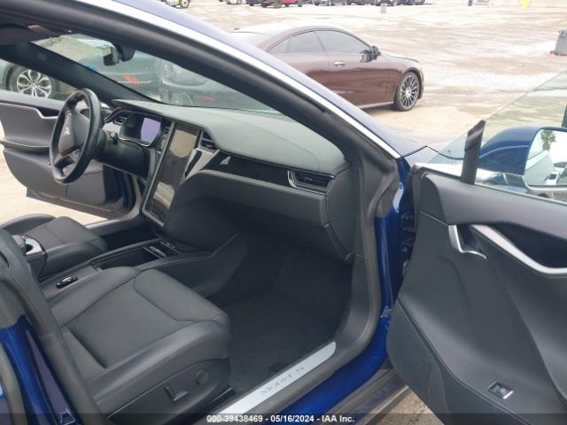 Photo 4 VIN: 5YJSA1E26JF295064 - TESLA MODEL S 