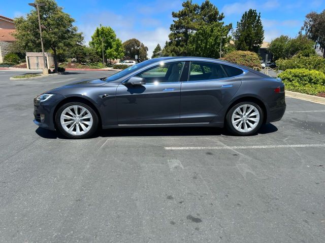 Photo 3 VIN: 5YJSA1E26KF335855 - TESLA MODEL S 