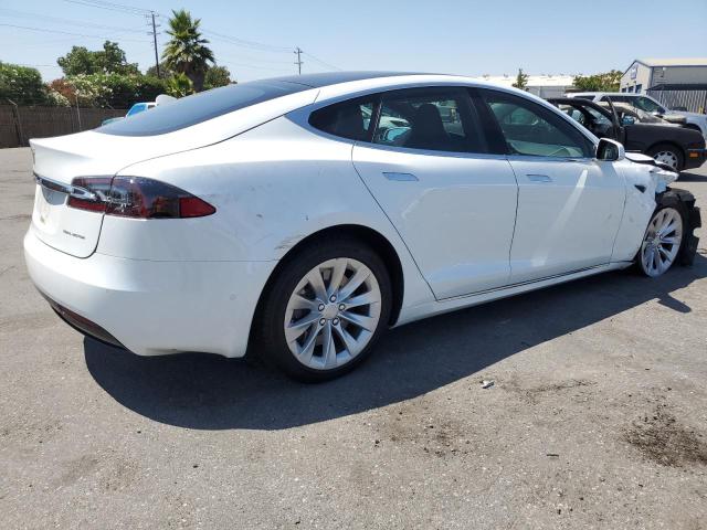 Photo 2 VIN: 5YJSA1E26KF340151 - TESLA MODEL S 