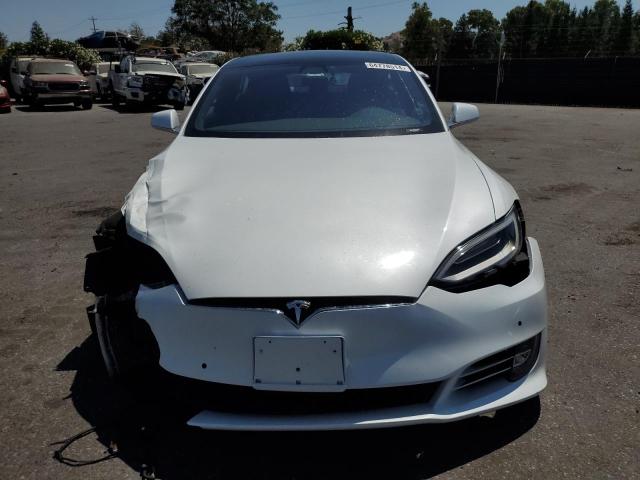 Photo 4 VIN: 5YJSA1E26KF340151 - TESLA MODEL S 