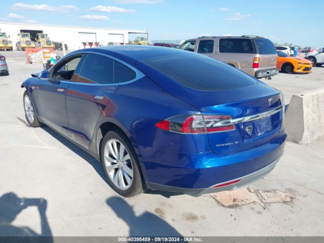 Photo 2 VIN: 5YJSA1E27FF102105 - TESLA MODEL S 