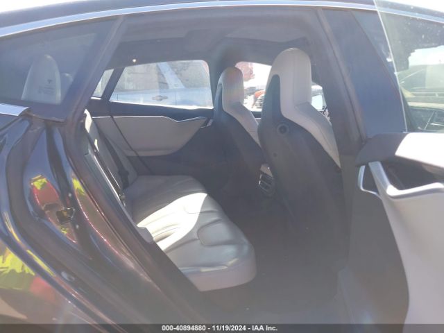 Photo 7 VIN: 5YJSA1E27FF102525 - TESLA MODEL S 