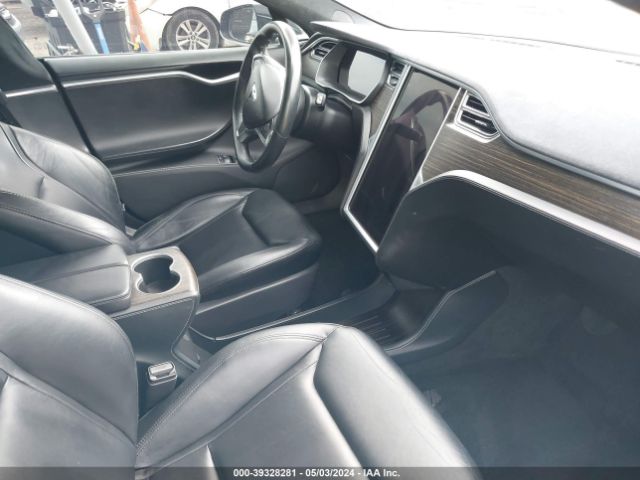 Photo 4 VIN: 5YJSA1E27FF105344 - TESLA MODEL S 