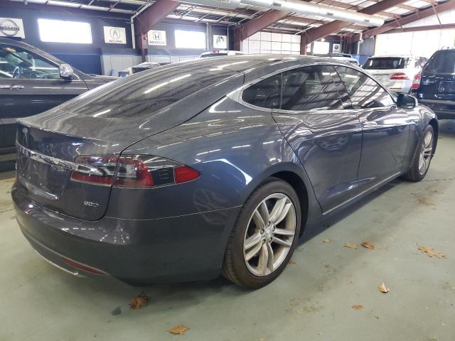 Photo 2 VIN: 5YJSA1E27FF113993 - TESLA MODEL S 