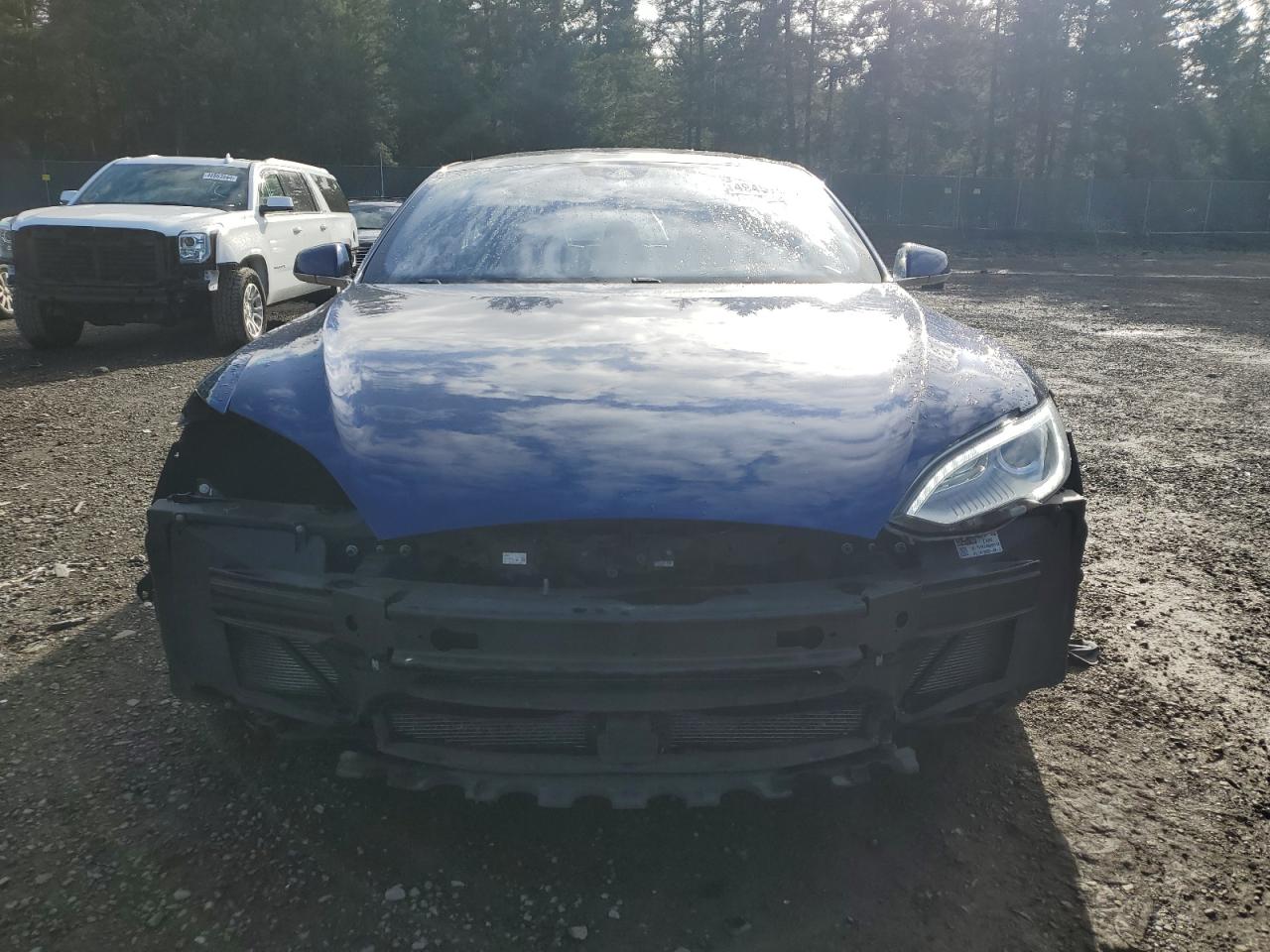 Photo 4 VIN: 5YJSA1E27FF116148 - TESLA MODEL S 