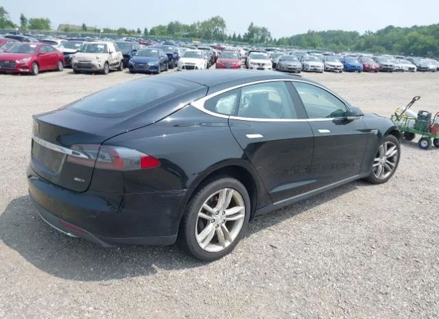 Photo 3 VIN: 5YJSA1E27FF117915 - TESLA MODEL S 