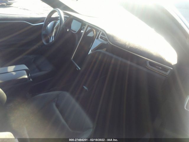 Photo 4 VIN: 5YJSA1E27GF128639 - TESLA MODEL S 