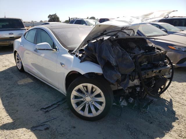 Photo 0 VIN: 5YJSA1E27HF180578 - TESLA MODEL S 