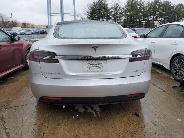 Photo 5 VIN: 5YJSA1E27HF190477 - TESLA MODEL S 