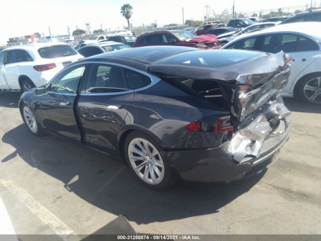 Photo 2 VIN: 5YJSA1E27HF210274 - TESLA MODEL S 