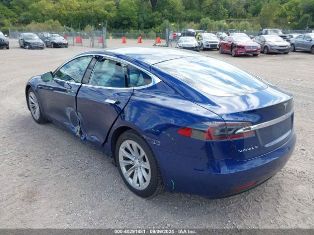 Photo 2 VIN: 5YJSA1E27HF210856 - TESLA MODEL S 