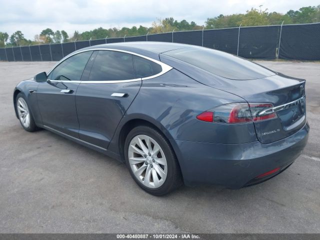 Photo 2 VIN: 5YJSA1E27HF230606 - TESLA MODEL S 