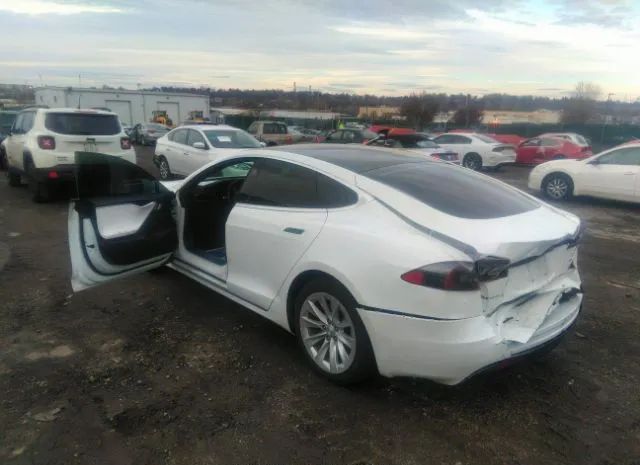 Photo 2 VIN: 5YJSA1E27JF245239 - TESLA MODEL S 