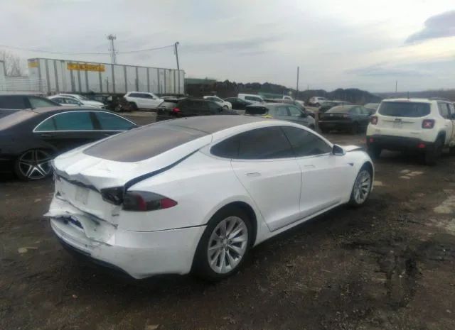 Photo 3 VIN: 5YJSA1E27JF245239 - TESLA MODEL S 