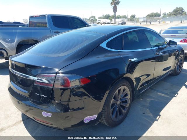 Photo 3 VIN: 5YJSA1E27JF248688 - TESLA MODEL S 