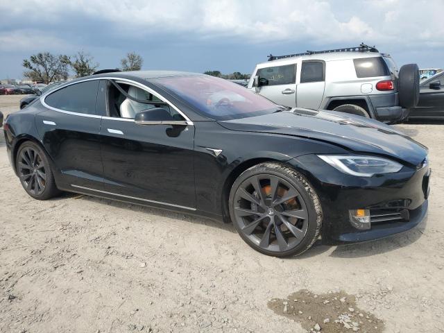 Photo 3 VIN: 5YJSA1E27JF256919 - TESLA MODEL S 