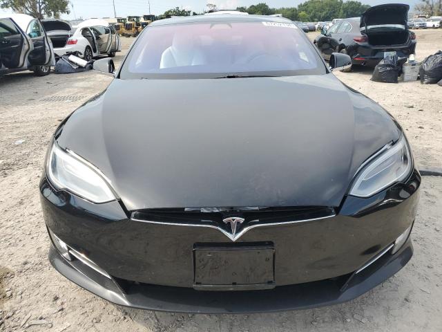 Photo 4 VIN: 5YJSA1E27JF256919 - TESLA MODEL S 