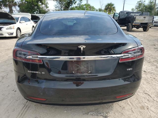 Photo 5 VIN: 5YJSA1E27JF256919 - TESLA MODEL S 