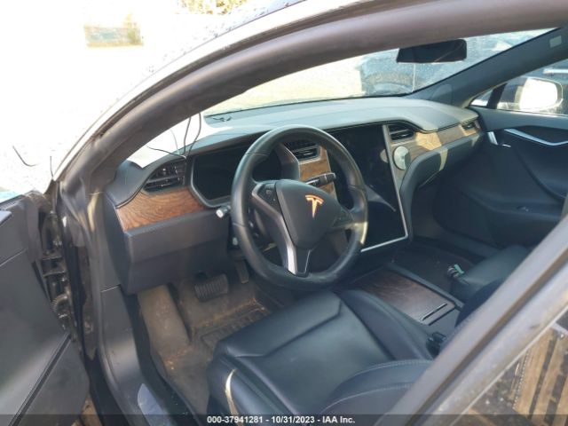 Photo 4 VIN: 5YJSA1E27JF260176 - TESLA MODEL S 