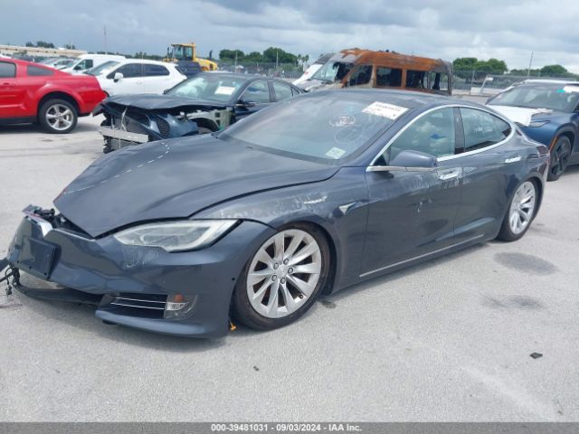 Photo 1 VIN: 5YJSA1E27JF266415 - TESLA MODEL S 