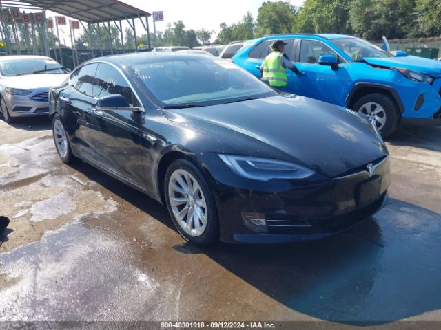 Photo 0 VIN: 5YJSA1E27JF275454 - TESLA MODEL S 