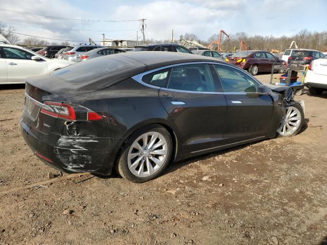 Photo 2 VIN: 5YJSA1E27JF292478 - TESLA MODEL S 