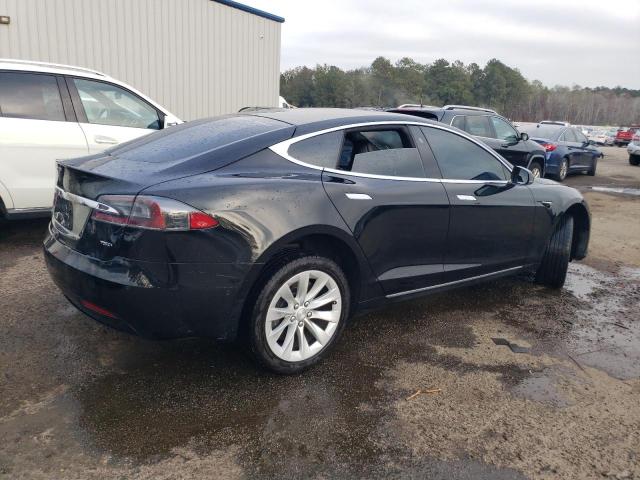 Photo 2 VIN: 5YJSA1E27JF294022 - TESLA MODEL S 