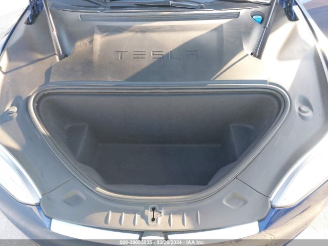 Photo 9 VIN: 5YJSA1E27JF297681 - TESLA MODEL S 