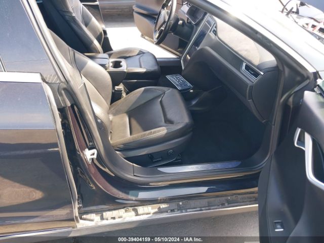 Photo 4 VIN: 5YJSA1E28FF112349 - TESLA MODEL S 