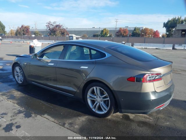 Photo 2 VIN: 5YJSA1E28FF119110 - TESLA MODEL S 