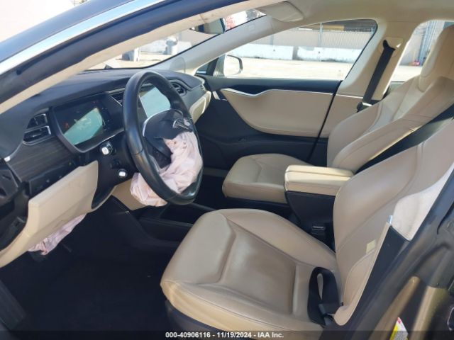 Photo 4 VIN: 5YJSA1E28FF119110 - TESLA MODEL S 