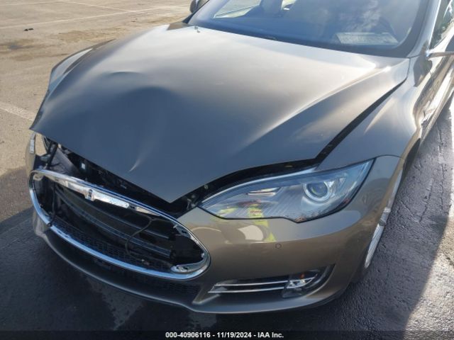 Photo 5 VIN: 5YJSA1E28FF119110 - TESLA MODEL S 