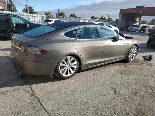 Photo 2 VIN: 5YJSA1E28GF128648 - TESLA MODEL S 