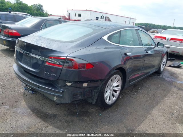 Photo 3 VIN: 5YJSA1E28GF139018 - TESLA MODEL S 