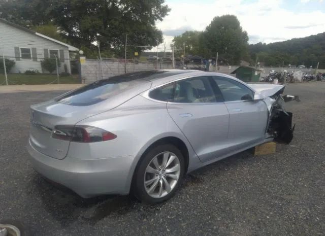 Photo 3 VIN: 5YJSA1E28GF149628 - TESLA MODEL S 