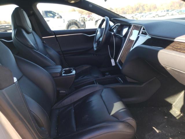 Photo 4 VIN: 5YJSA1E28HF184557 - TESLA MODEL S 