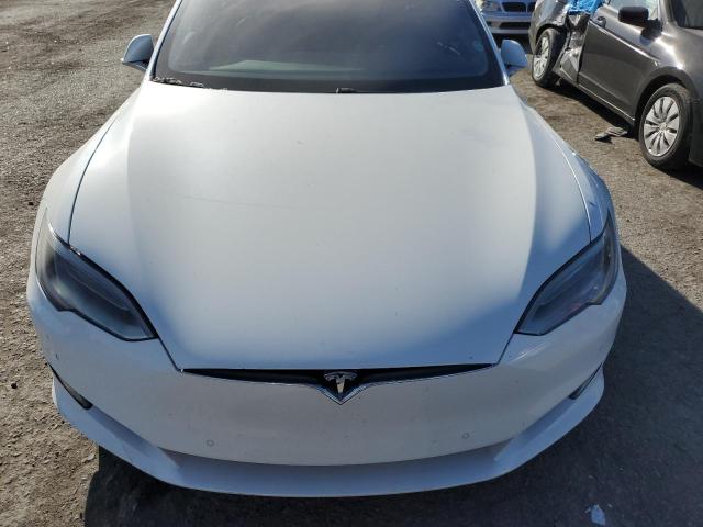 Photo 10 VIN: 5YJSA1E28HF192125 - TESLA MODEL S 