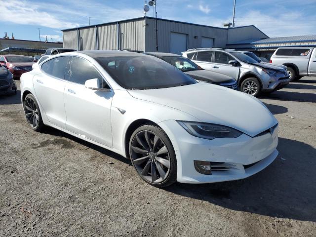 Photo 3 VIN: 5YJSA1E28HF192125 - TESLA MODEL S 