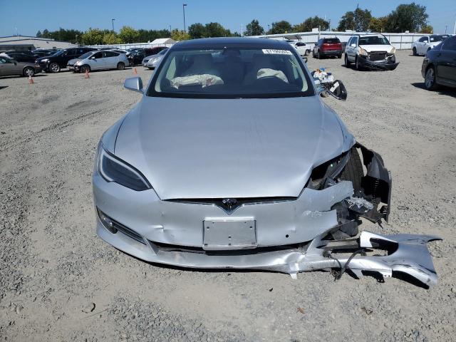 Photo 4 VIN: 5YJSA1E28JF249686 - TESLA MODEL S 