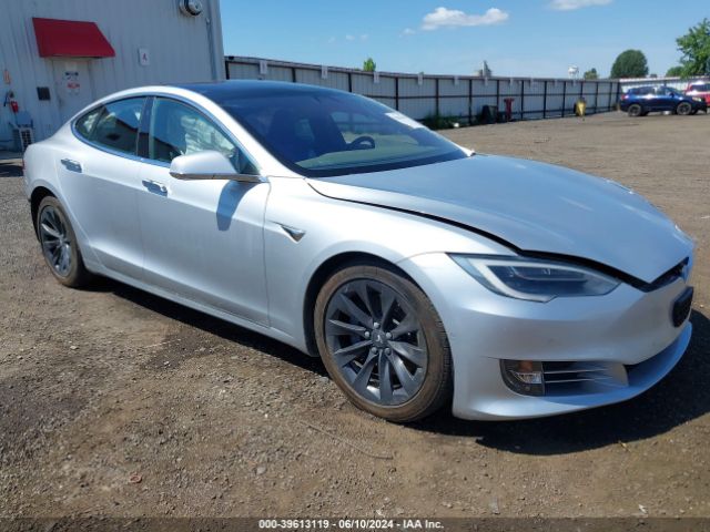 Photo 0 VIN: 5YJSA1E28JF250515 - TESLA MODEL S 