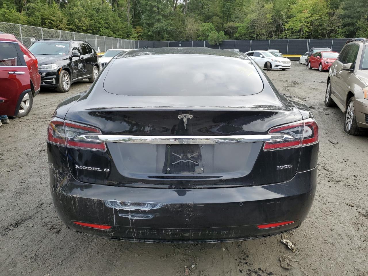 Photo 5 VIN: 5YJSA1E28JF266827 - TESLA MODEL S 